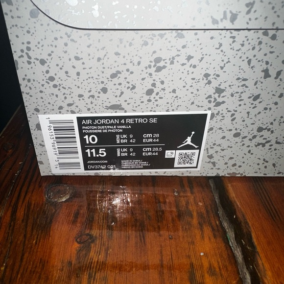 Air Jordan 4 Craft - Picture 7 of 9